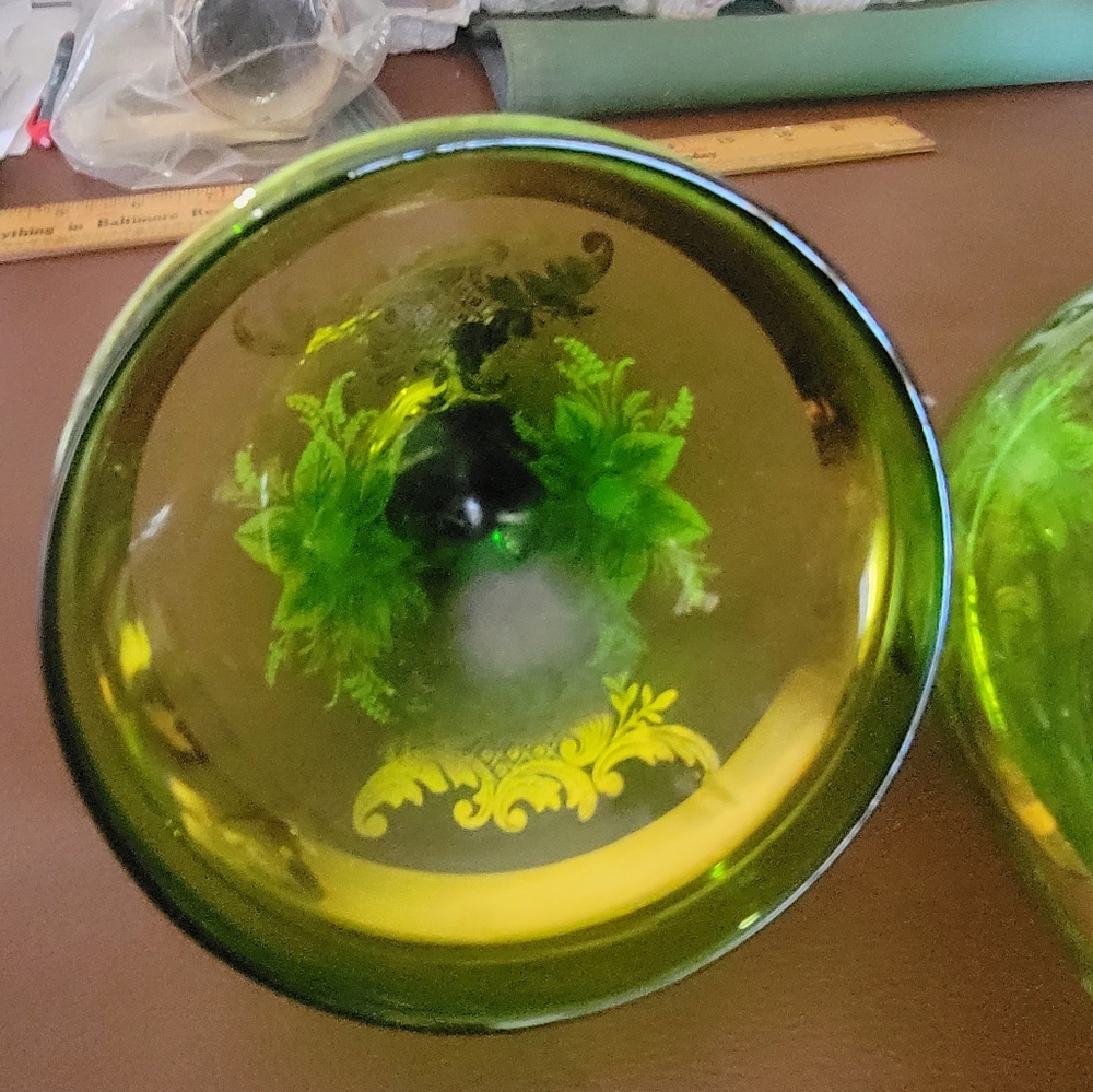 Vintage CZECH BOHEMIA Glass Decorative Jar with Floral Design - Picture 3 of 6